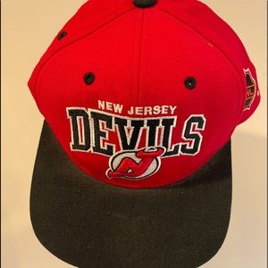 Devils Snap back